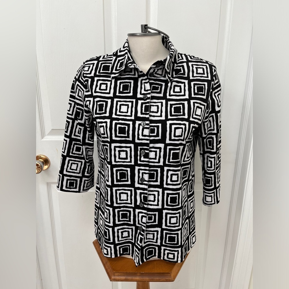 Vintage Allison Daley Blouse Shirt Top Button Up Black White Geometric Pads